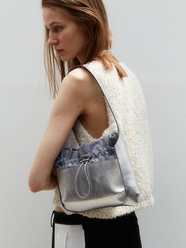 Hold Shoulder Bag_Silver - AHNI - Modalova