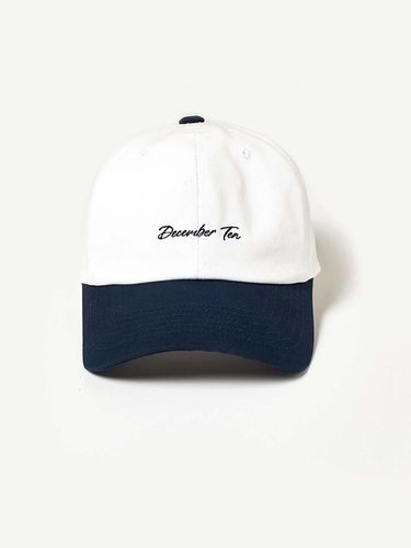 Basic cap_Navy/White - December Ten - Modalova