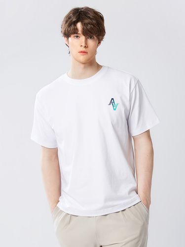 Dust Proof Short Sleeve T-Shirt_White - AKIII CLASSIC - Modalova