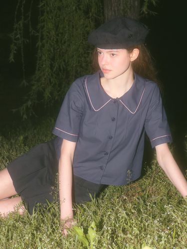 Have Me Mea Piping Blouse_Navy - LETTER FROM MOON - Modalova