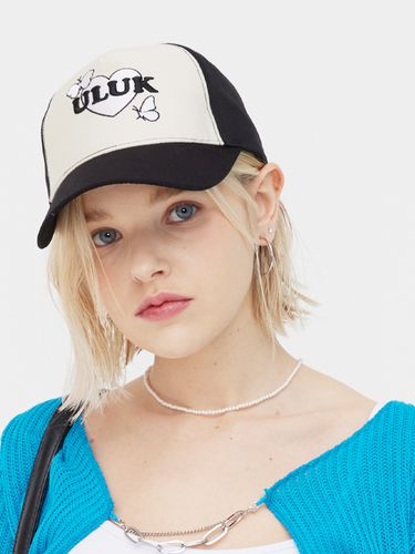 Heart font Volume Contrasted Ball Cap _ 3 Colors - ULUK - Modalova