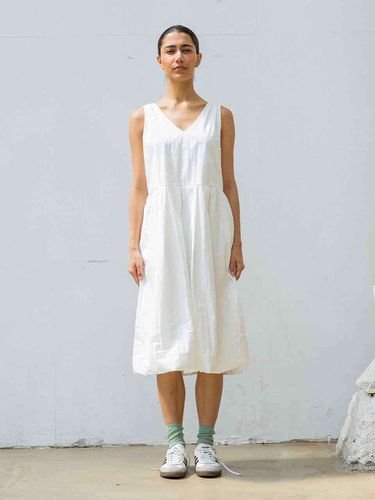 Double Sleeve Dress _ White - AGENTPEEK - Modalova