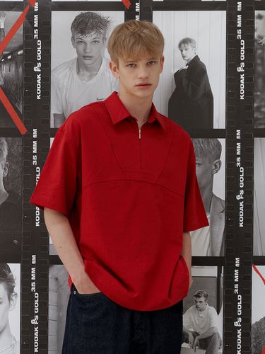 Decker Linen Zip-Up T-Shirt _ Red - endoor - Modalova