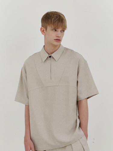 Decker Linen Zip-Up T-Shirt _ Beige - endoor - Modalova