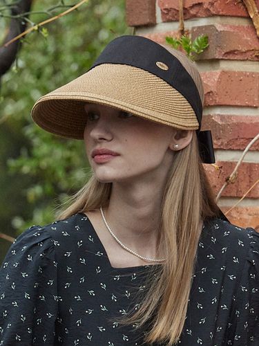 Goldish Raphia Hat_Black - NONLOCAL - Modalova