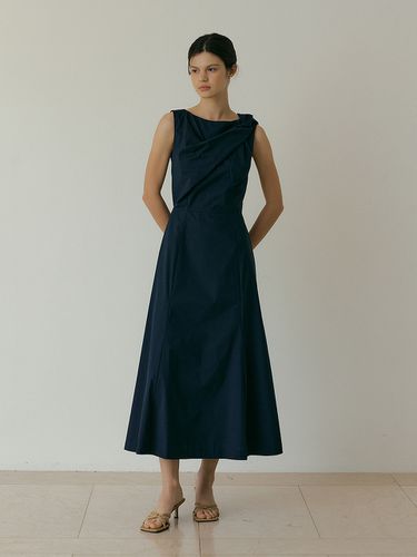 Osborn Ribbon Tied Sleeveless Dress_Navy - Lucirzu - Modalova