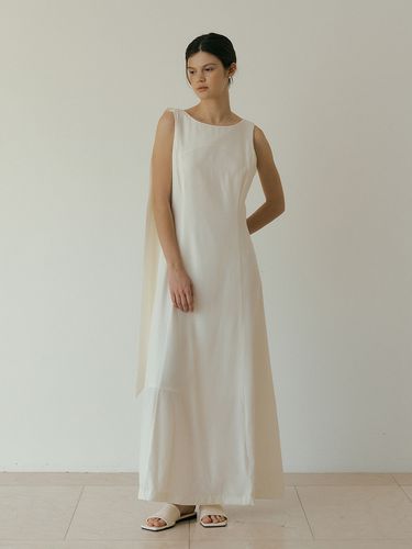 Silky Tied Maxi Dress - Lucirzu - Modalova