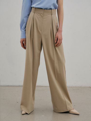 Monet Wide Slacks_Beige - Lucirzu - Modalova