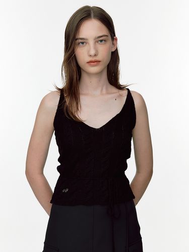 Sleeveless Knit Top with Open Tie Back - SOFT SEOUL - Modalova