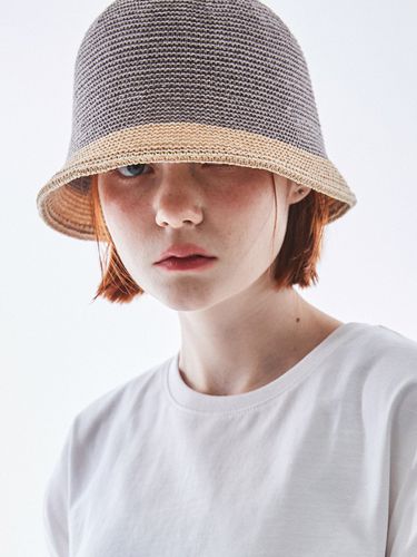 Brisbane Bucket Hat_Gray/Beige - SLEEPYSLIP - Modalova