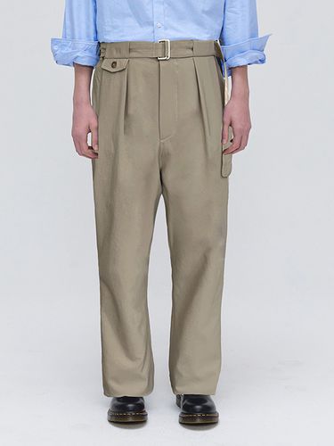 Belted Pocket Wide Pants_Beige - EZIO - Modalova