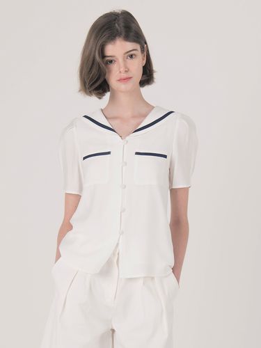 Pocket Line Simple Blouse - We’Dee - Modalova