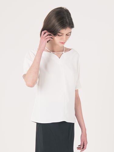 Neckline Tie Shirt - White - We’Dee - Modalova