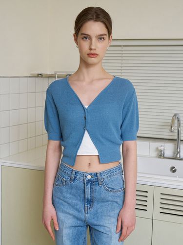 Strap Cropped T-Shirt - RENEJ - Modalova