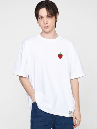 Small Strawberry Logo Short Sleeve T-shirt[] - GRAVER - Modalova