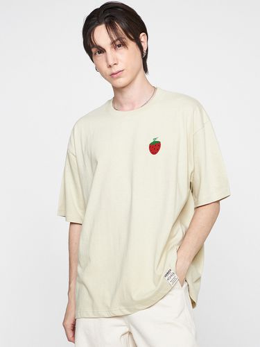 Small Strawberry Logo T-shirt [] - GRAVER - Modalova