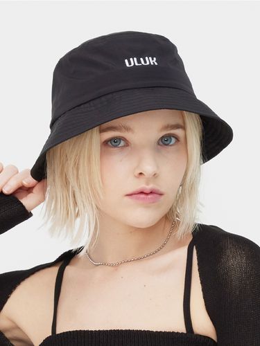 Essential Embroidered Bucket Hat_ 4 Colors - ULUK - Modalova