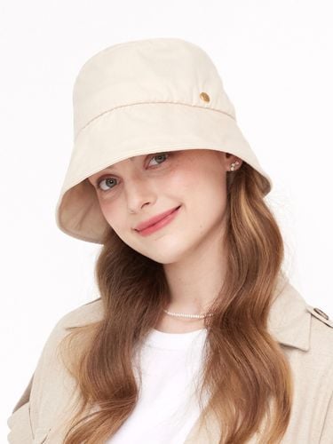 Four Season Circle Embellished Bucket Hat_ 3 Color - ULUK - Modalova