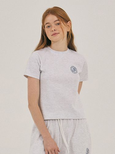 Moment Cool Cotton Embroidery Short Sleeve T-shirt - mellurbane - Modalova