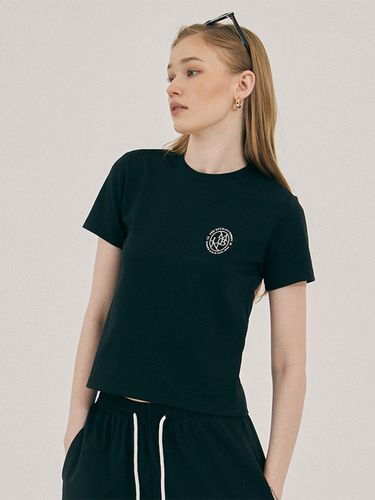 Moment Cool Cotton Embroidery Short Sleeve T-shirt - mellurbane - Modalova