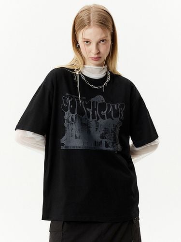 Youth Club Graphic T-shirt [Black] - ODD STUDIO - Modalova