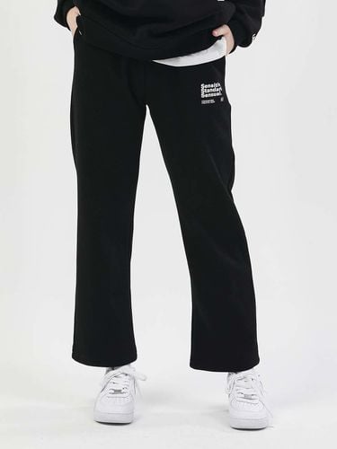 Standard Straight Pants_7 Colors - URBANAGE - Modalova