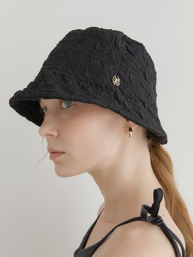 Atypical Embo Bucket Hat_Black - halden - Modalova