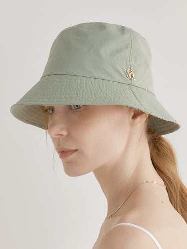 Camp Nylon Bucket Hat_Khaki - halden - Modalova