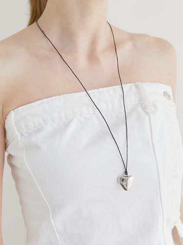 Heart Pendant Over Strap Necklace_Silver - halden - Modalova