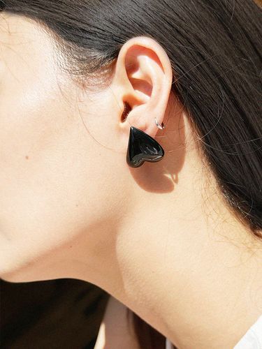 Stone Love Earrings_Black - BRILLPIECE - Modalova