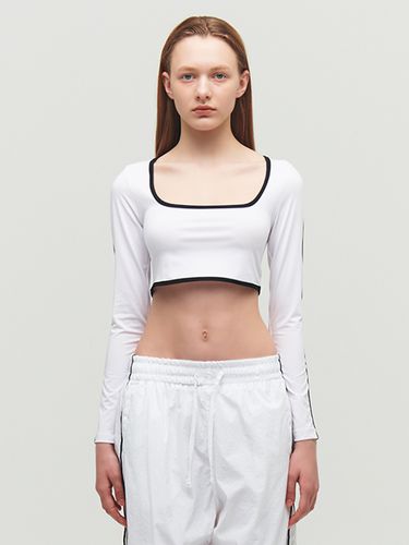 Line Crop Jersey Sleeve_White - Porta - Modalova