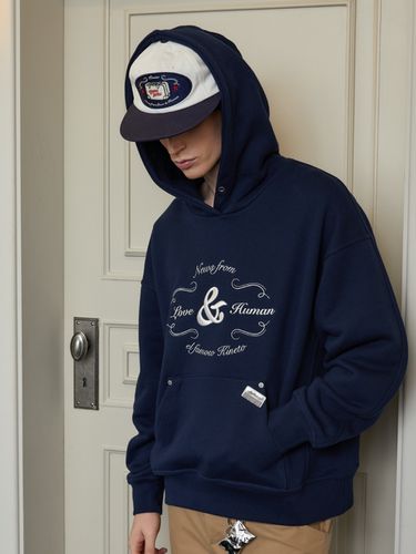 Classical Embroidery Hoodie _ - KINETO - Modalova