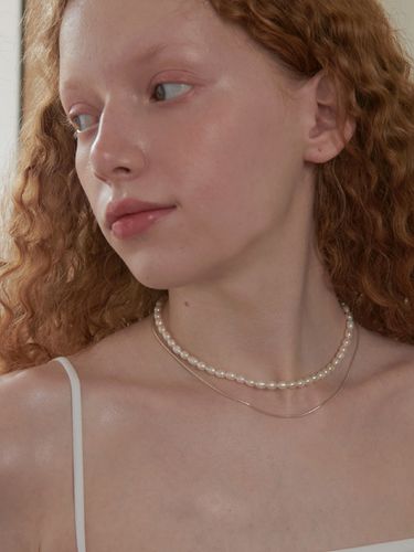 Classic Mini Pearl Round Chain Layered Necklace - OVT-U - Modalova