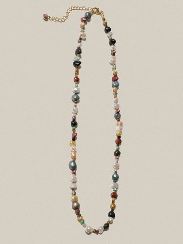 Multi Color Pearl Necklace - partez - Modalova