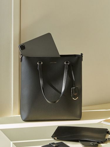 Sarah Shopper Bag (Medium) - Black - J.ESTINA - Modalova