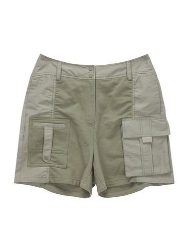 Sweat Combination Cargo Shorts_Khaki - Matin Kim - Modalova