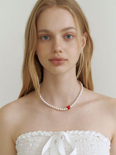 Red Heart Point Pearl Necklace - KINDABABY - Modalova