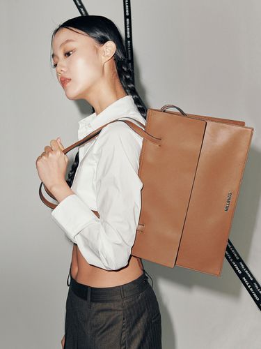 AM Shoulder Bag_Brown - NILLRING - Modalova