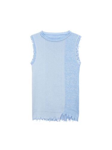 Damage Sleeveless Sweater Top_Sky - Matin Kim - Modalova