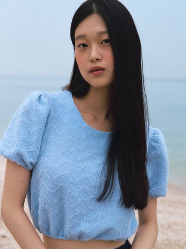 Fluffy Wrinkled Blouse _Sky Blue - LETTER FROM MOON - Modalova