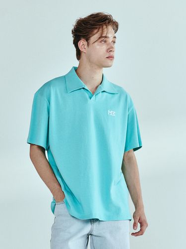 Open-Collar Logo Polo Shirt - MOMENTISM - Modalova