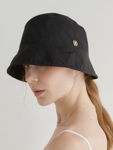 Light Cotton Bucket Hat C005_ Black - halden - Modalova