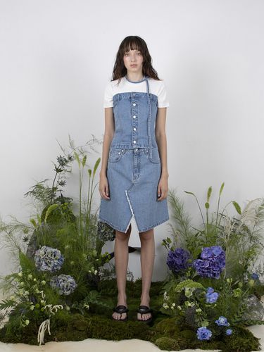 Front Slit Denim Skirt_Sky Blue - MEENDERI - Modalova