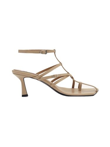 Cross Strap Heels_ Beige - Reike Nen - Modalova