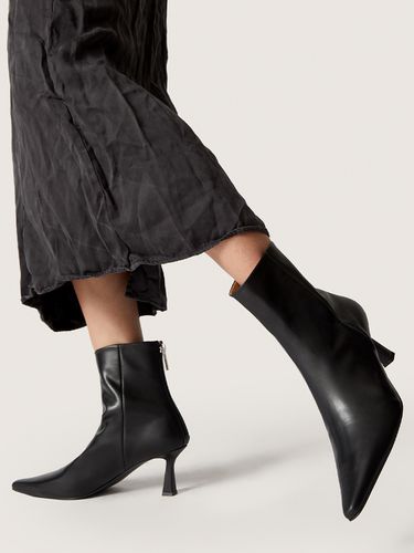 Pointed Ankle Boots_ Black - Reike Nen - Modalova