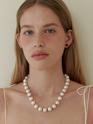 Soft Medium Pearl / Beads Necklace - LOVE ME MONSTER - Modalova