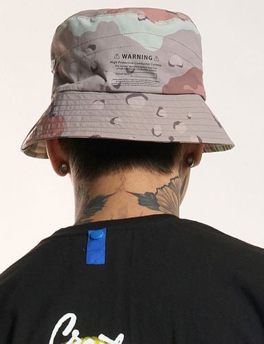 Camo Reversible Bucket Hat - STIGMA - Modalova