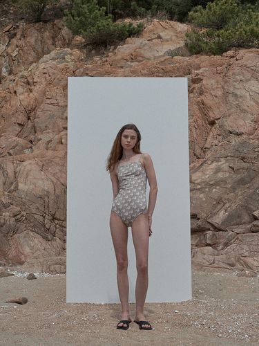 Back One Hole Print Swimsuit Beige - fromwhere - Modalova