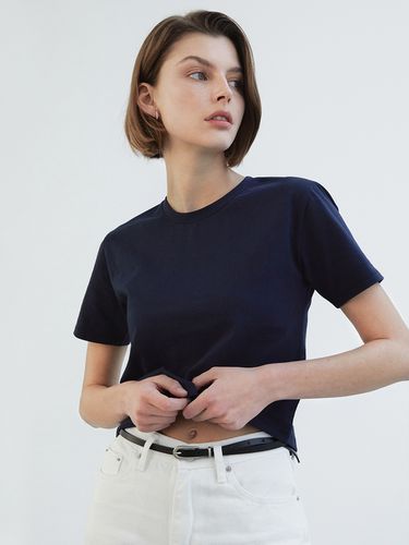 Back Logo Crop T-shirt - Navy - Ihr - Modalova