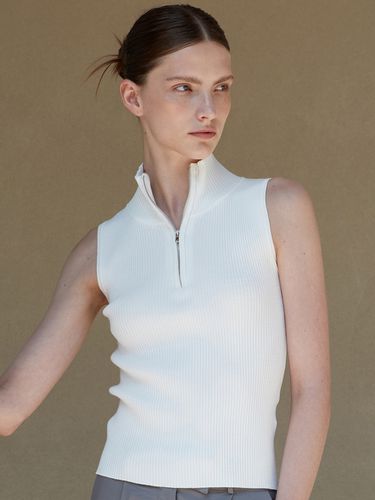 Half Zip-up Sleeveless Knit Top _White - ouie - Modalova